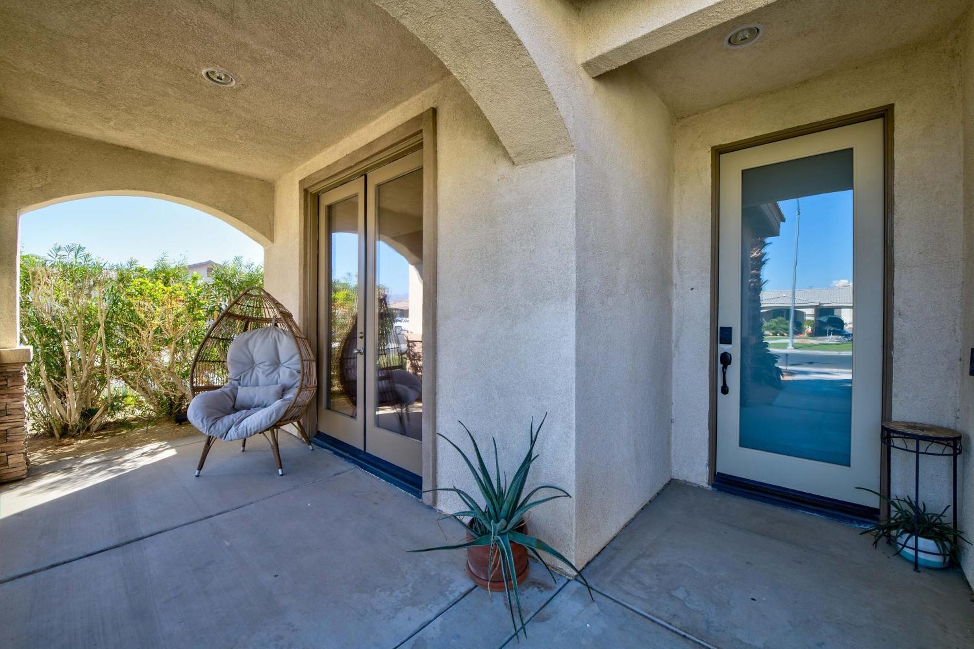 Casa Desert Muse With Heated Pool Spa Firepit Mini Golf And Games Indio Exteriör bild