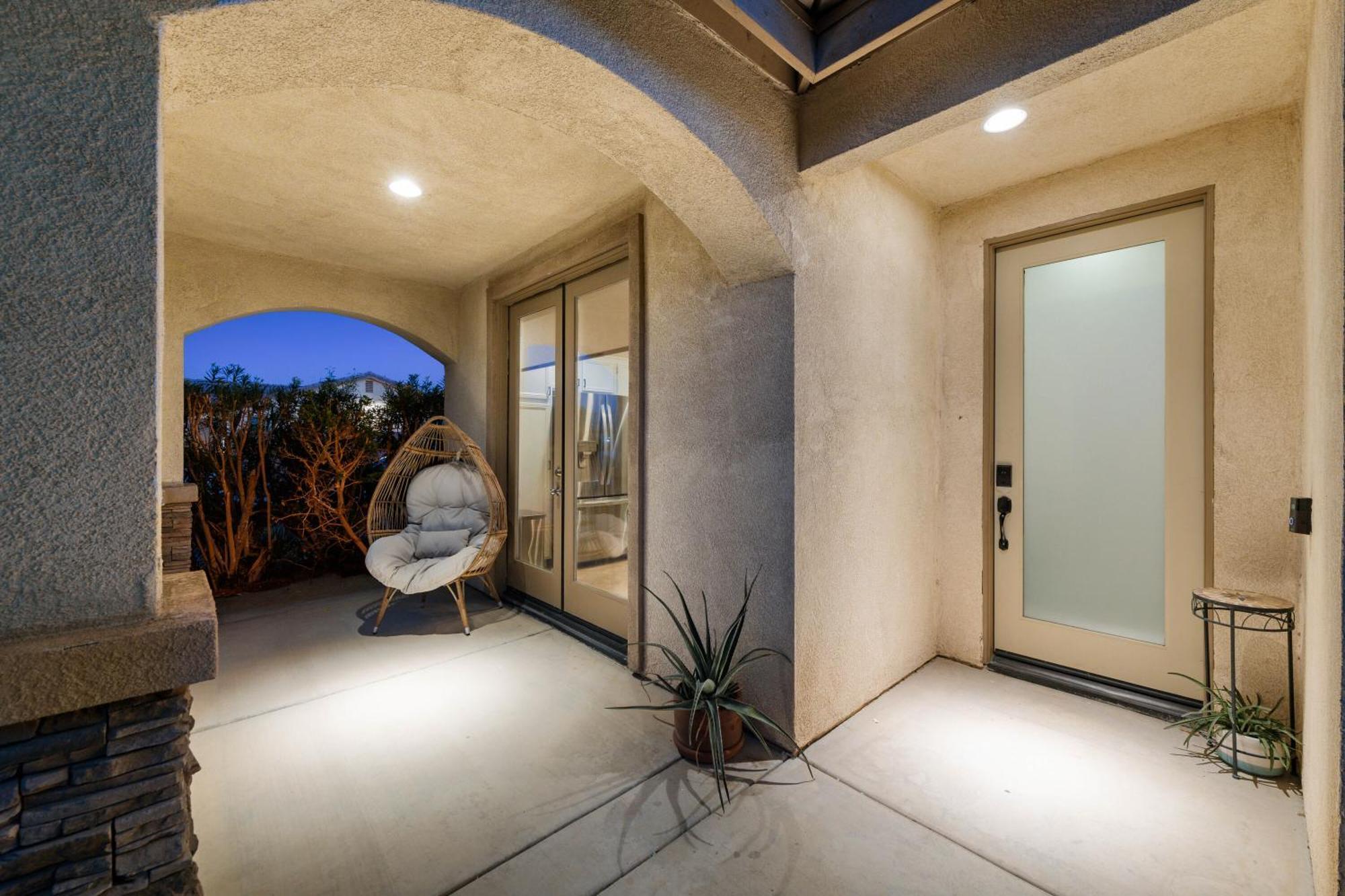 Casa Desert Muse With Heated Pool Spa Firepit Mini Golf And Games Indio Exteriör bild